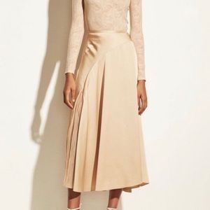 Vince gold skirt NWT